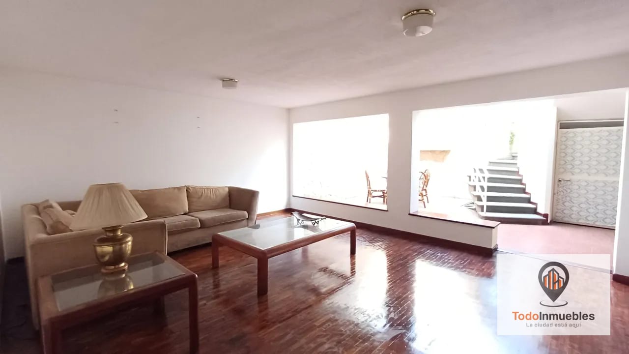 Casa en Renta en zona 4 para oficinas o vivienda — Casa en Alquiler en Zona 4, Guatemala, Ciudad — foto 1 de 10