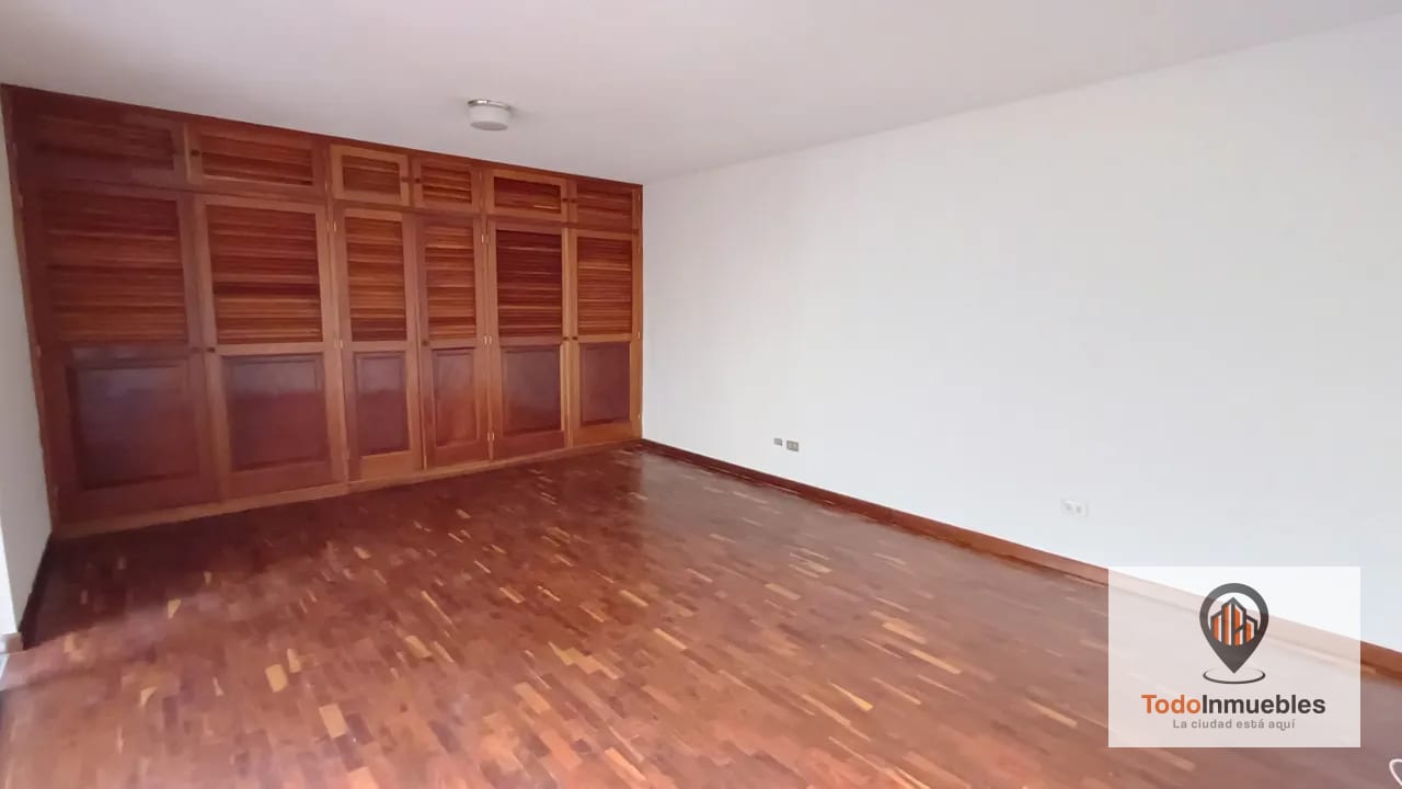 Casa en Renta en zona 4 para oficinas o vivienda — Casa en Alquiler en Zona 4, Guatemala, Ciudad — foto 5 de 10