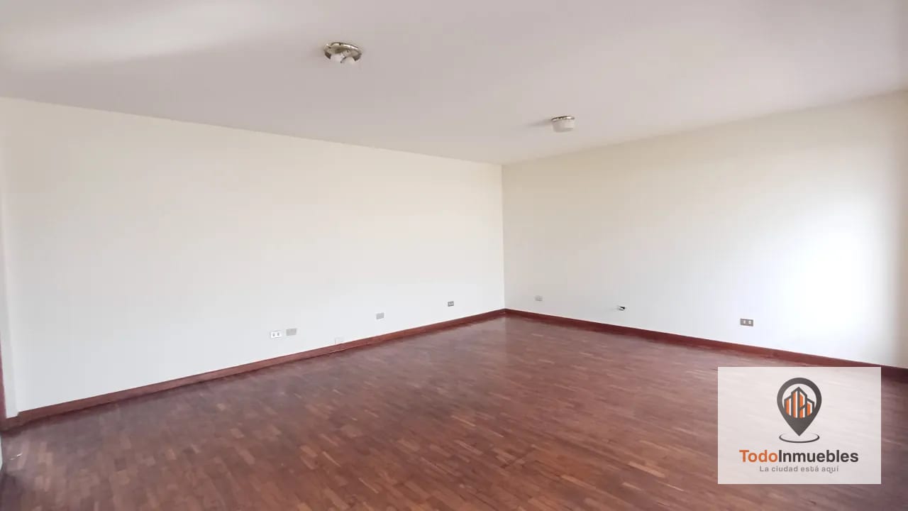 Casa en Renta en zona 4 para oficinas o vivienda — Casa en Alquiler en Zona 4, Guatemala, Ciudad — foto 8 de 10