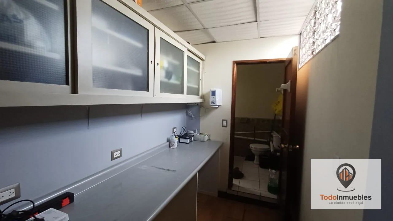 Edificio en Venta en z10 — Edificio en Venta en Zona 10, Guatemala, Ciudad — foto 4 de 11