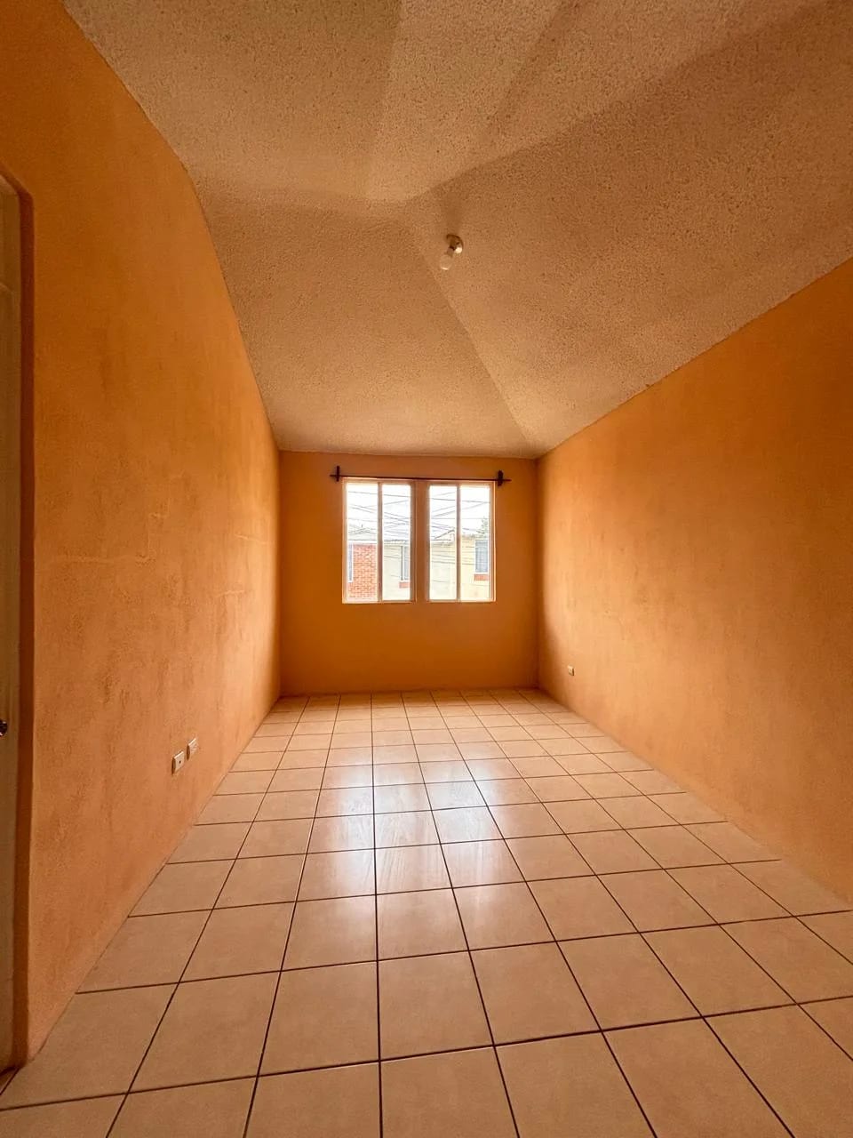 Casa en renta Condominio Las Piletas, Villa Nueva — Casa en Alquiler en Villa Nueva, Guatemala, Ciudad — foto 5 de 9