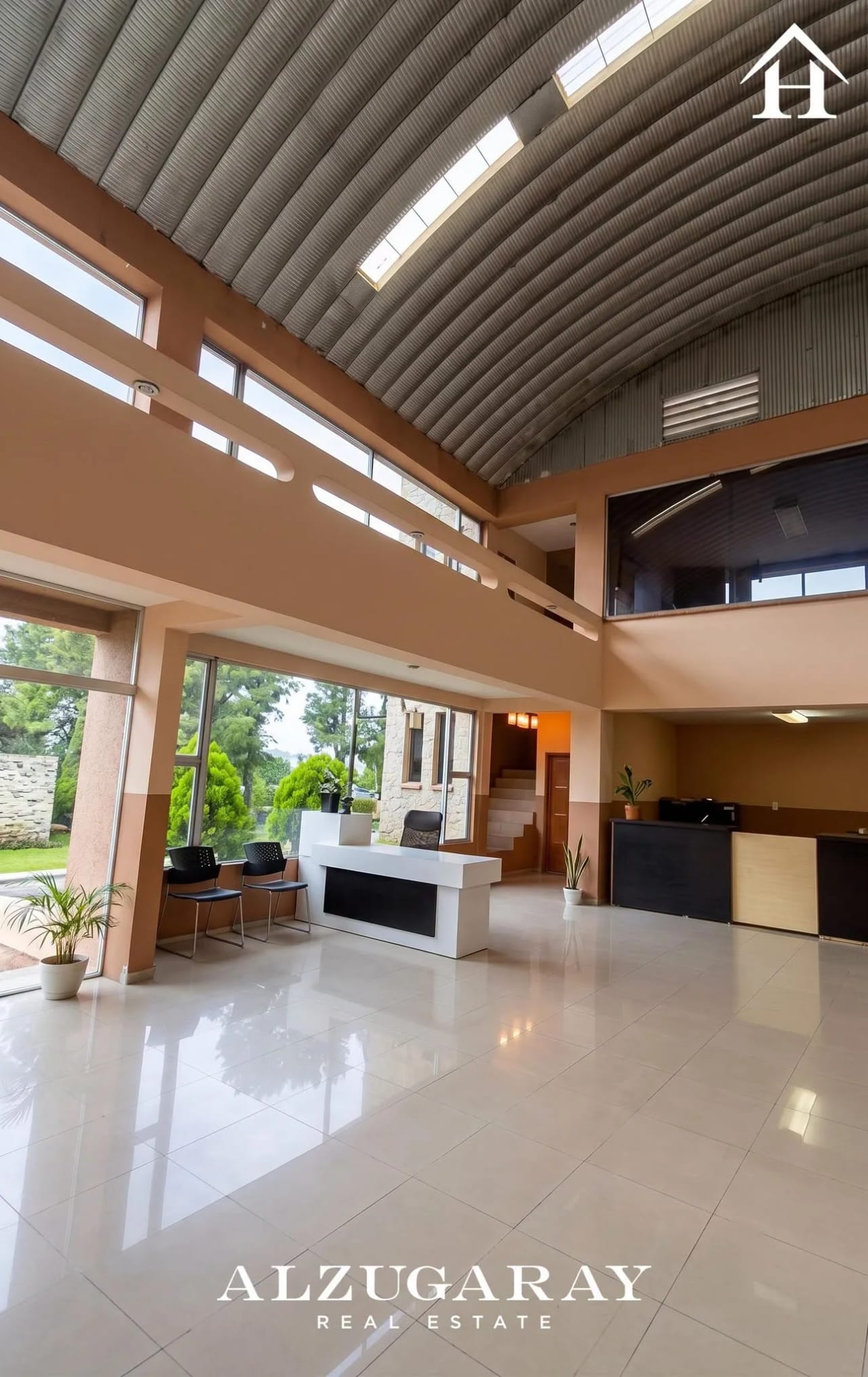 Edificio Comercial P/negocio KM. 31 600 M2 / Sobre Car. Interamericana — Edificio en Alquiler en San Bartolomé Milpas Altas, Sacatepéquez — foto 1 de 3