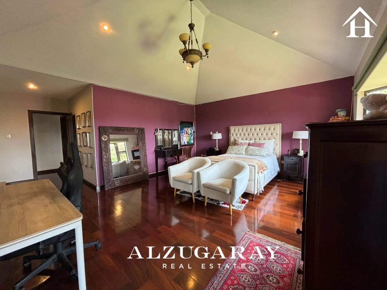 Casa Espectacular C/ Jardin 4 Hab/ las Alturas KM 18.5 CAES — Casa en Venta en Las Alturas, Carretera a El Salvador, Guatemala, Ciudad — foto 10 de 12