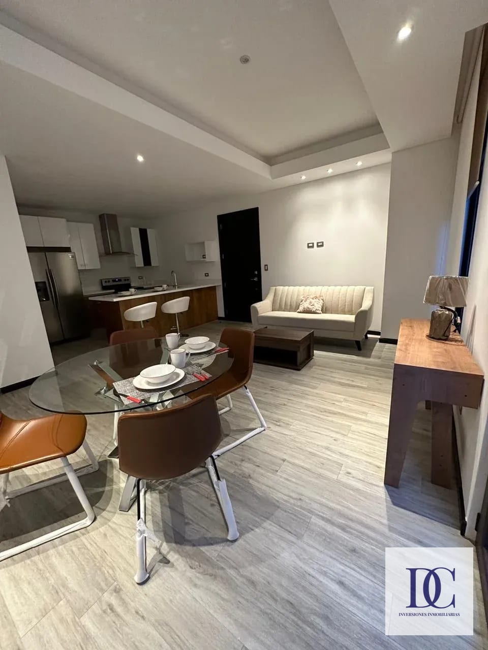đ APARTAMENTO AMUEBLADO EN RENTA â 2 HAB + CLUB LA MIRANDA | LIRIOS II DE CAYALĂ | ZONA 16 â Apartamento en Alquiler en Lirios de CayalĂĄ II, Zona 16, Guatemala, Ciudad â foto 2 de 11