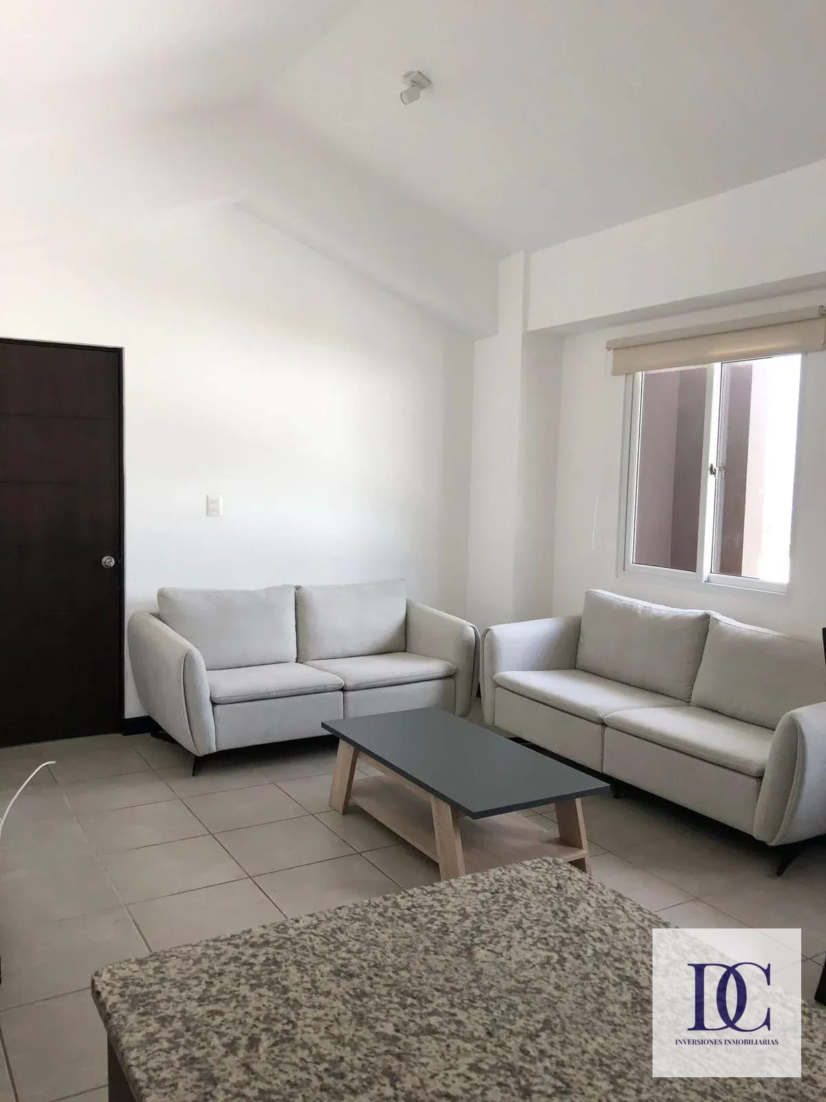 📍APARTAMENTO AMUEBLADO EN RENTA – 2 HAB + ESTUDIO | HEXA 16 | ZONA 16 — Apartamento en Alquiler en Hexa Cañada 16, Zona 16, Guatemala, Ciudad — foto 2 de 17