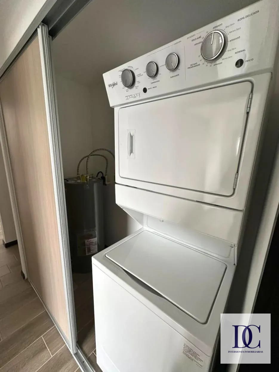 📍 APARTAMENTO EN RENTA – 3 HAB + NIVEL ALTO | EDIFICIO SEGHERÍA | ZONA 14 LA VILLA — Apartamento en Alquiler en Segheria, Zona 14, Guatemala, Ciudad — foto 11 de 15