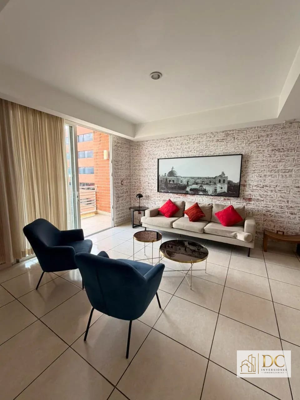 📍 Apartamento Amueblado en Renta – 3 Hab + A/c | Edificio Adriatika | Zona 14 — Apartamento en Alquiler en Adriática, Zona 14, Guatemala, Ciudad — foto 3 de 14