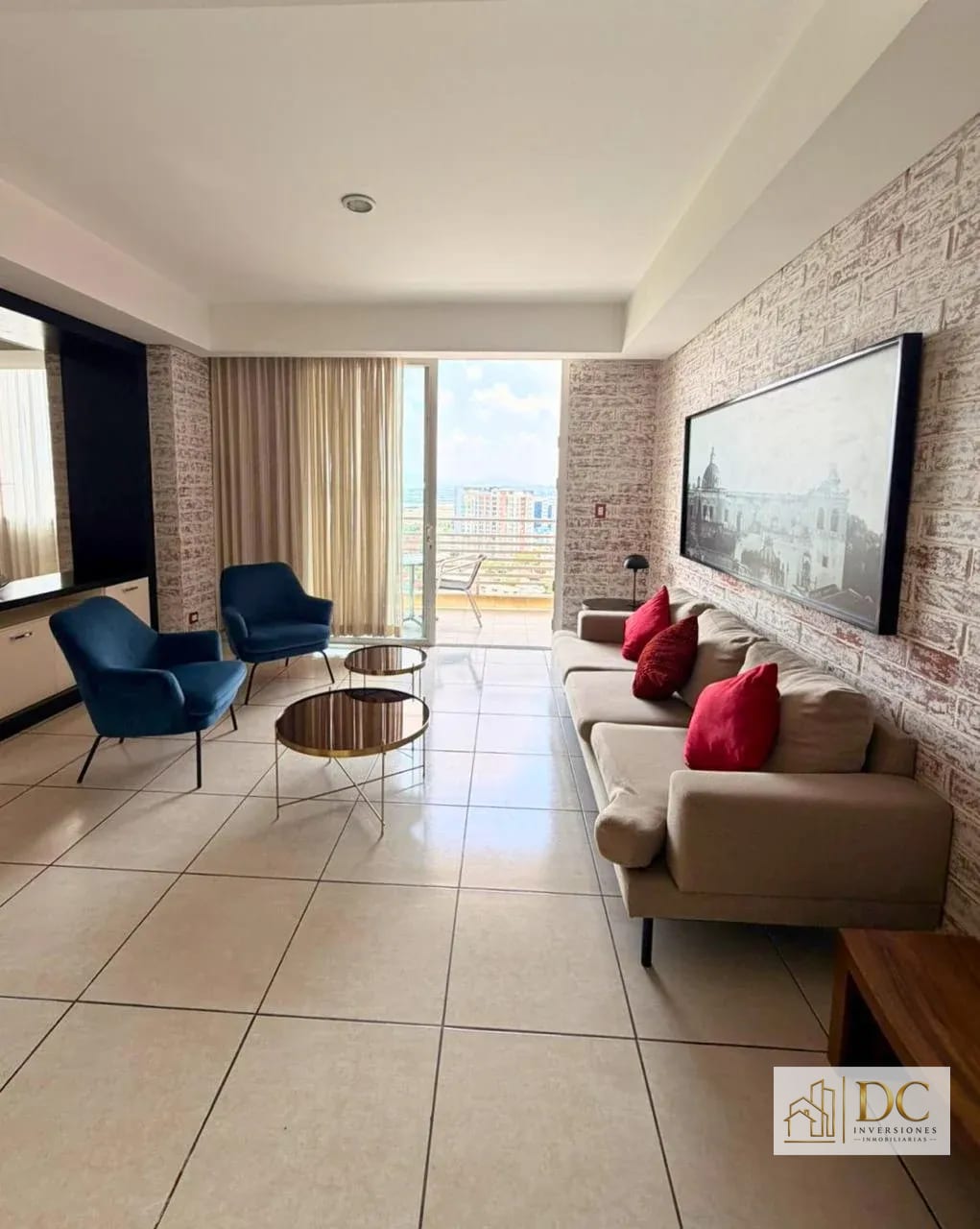 📍 Apartamento Amueblado en Renta – 3 Hab + A/c | Edificio Adriatika | Zona 14 — Apartamento en Alquiler en Adriática, Zona 14, Guatemala, Ciudad — foto 4 de 14