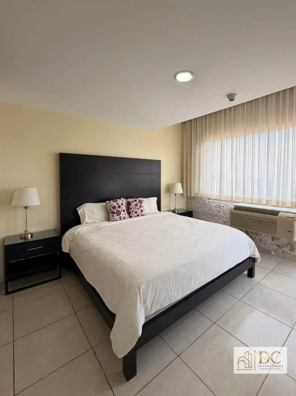 📍 Apartamento Amueblado en Renta – 3 Hab + A/c | Edificio Adriatika | Zona 14 — Apartamento en Alquiler en Adriática, Zona 14, Guatemala, Ciudad — foto 9 de 14