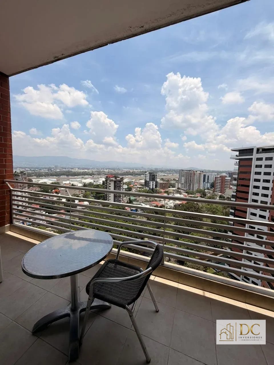📍 Apartamento Amueblado en Renta – 3 Hab + A/c | Edificio Adriatika | Zona 14 — Apartamento en Alquiler en Adriática, Zona 14, Guatemala, Ciudad — foto 7 de 14