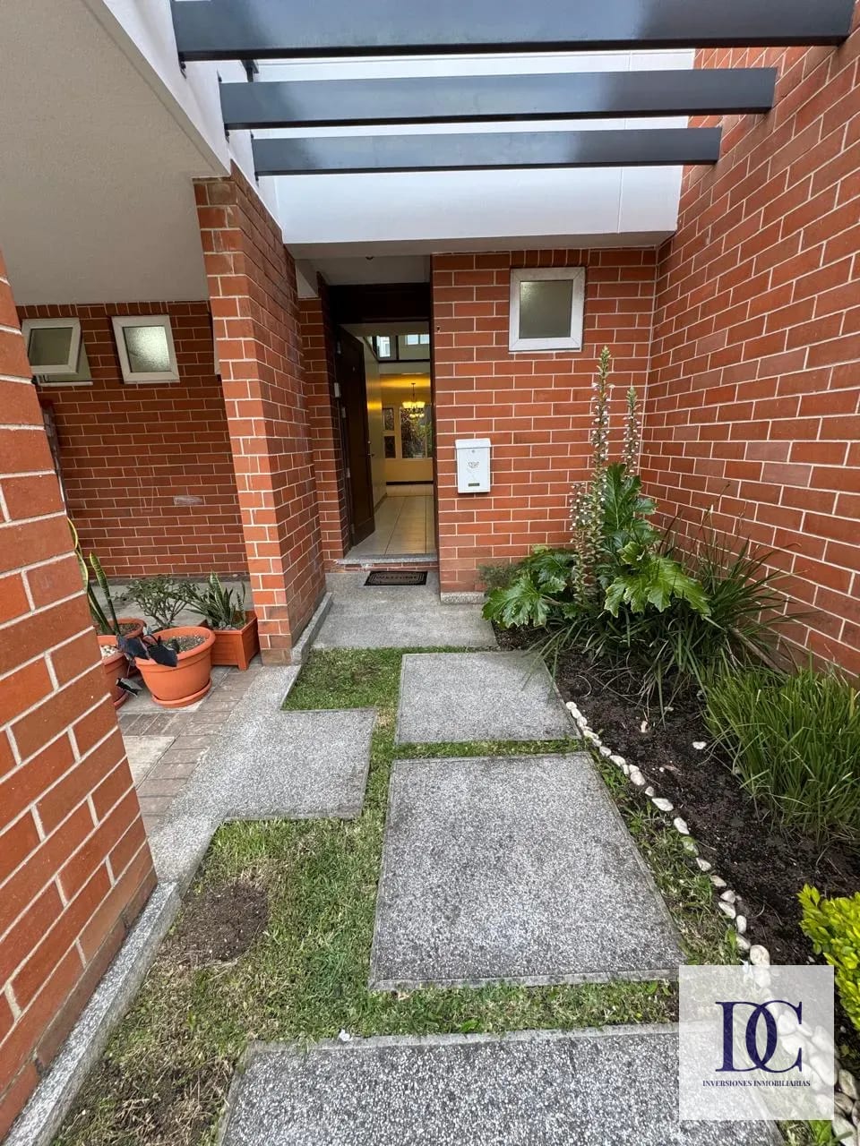 đ CASA EN RENTA â 3 HAB + JARDĂN | ENSENADA DE SAN ISIDRO | ZONA 16 â Casa en Alquiler en Ensenada de San Isidro, Zona 16, Guatemala, Ciudad â foto 14 de 16