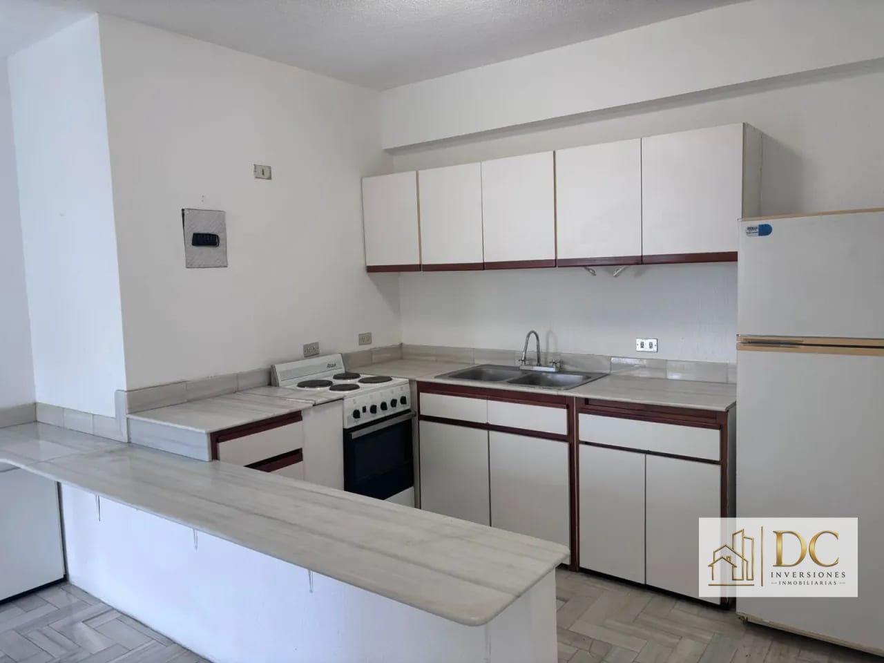 📍 APARTAMENTO EN RENTA – 2 HAB + LÍNEA BLANCA | ANDES DE LA MONTAÑA | ZONA 16 — Apartamento en Alquiler en Zona 16, Guatemala, Ciudad — foto 2 de 15