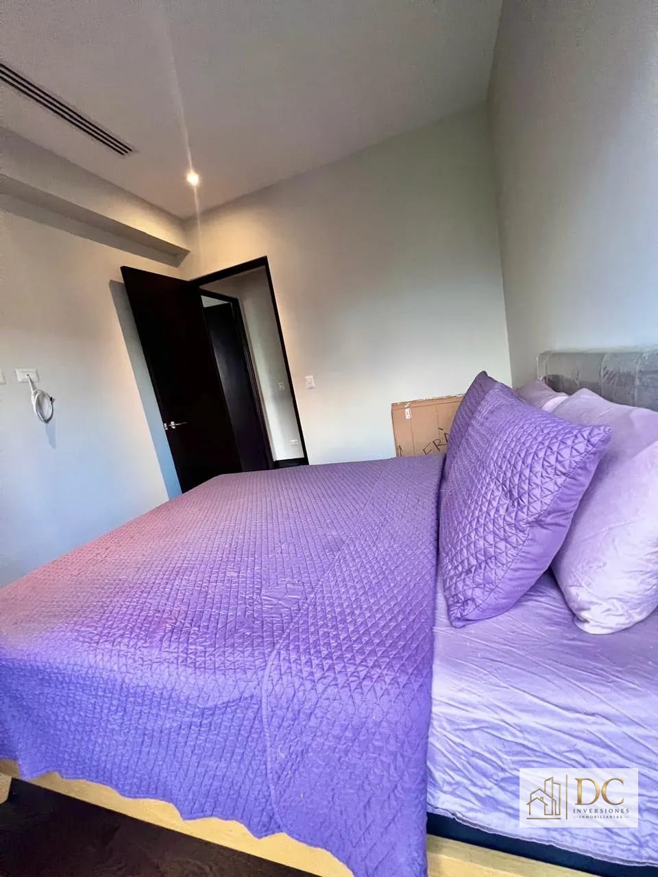 đ APARTAMENTO AMUEBLADO EN RENTA â 2 HAB + BALCĂN | SANTA INĂS DEL PARQUE | ZONA 14 â Apartamento en Alquiler en Santa InĂ©s del Parque, Zona 14, Guatemala, Ciudad â foto 7 de 16