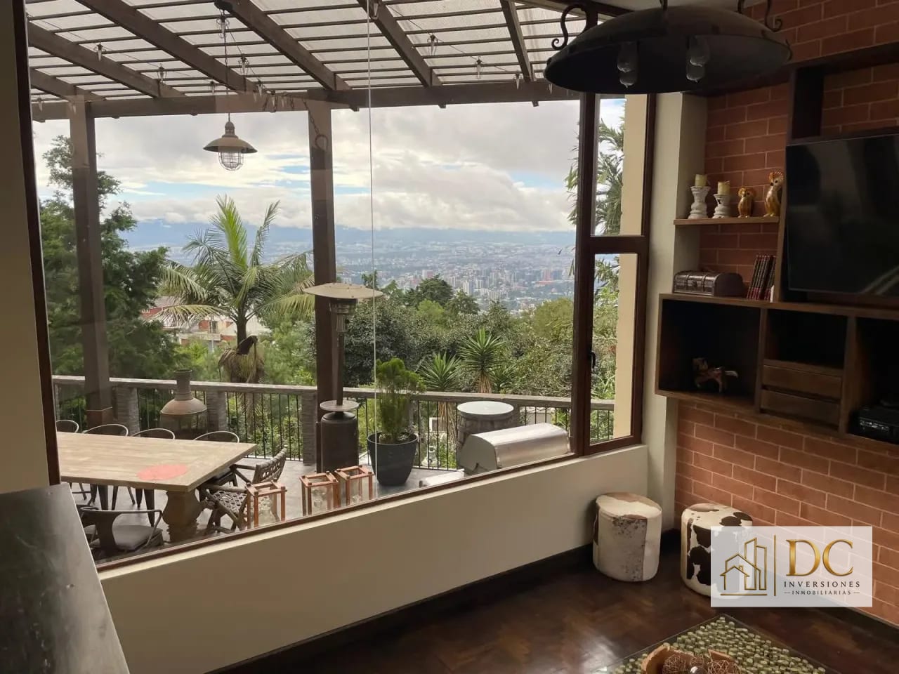 đcasa en Venta â 3 Hab + Vista Espectacular | Montebello II | Carretera a el Salvador â Casa en Venta en Montebello II, Carretera a El Salvador, Guatemala, Ciudad â foto 8 de 15