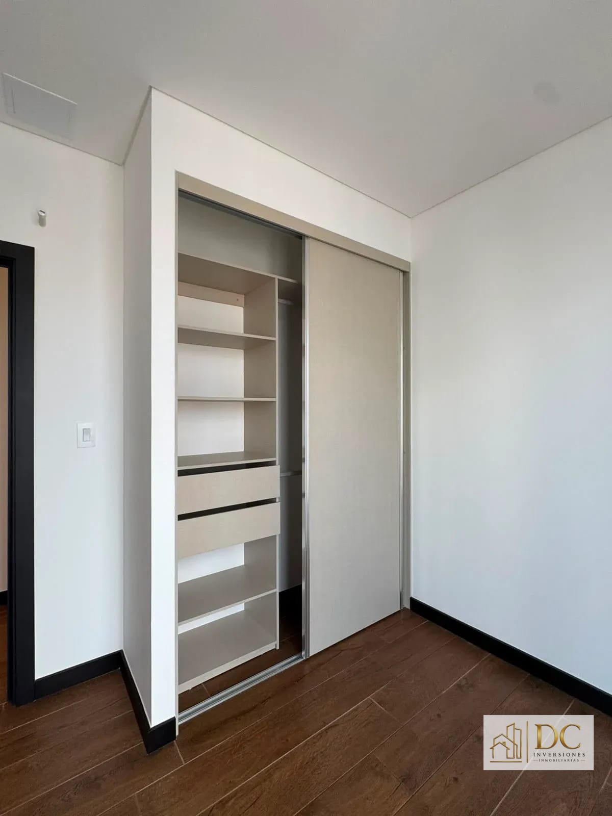 đ Apartamento en Renta â 2 Hab + BalcĂłn | Lirios CayalĂĄ | Zona 16 â Apartamento en Alquiler en Lirios de CayalĂĄ I, Zona 16, Guatemala, Ciudad â foto 7 de 11