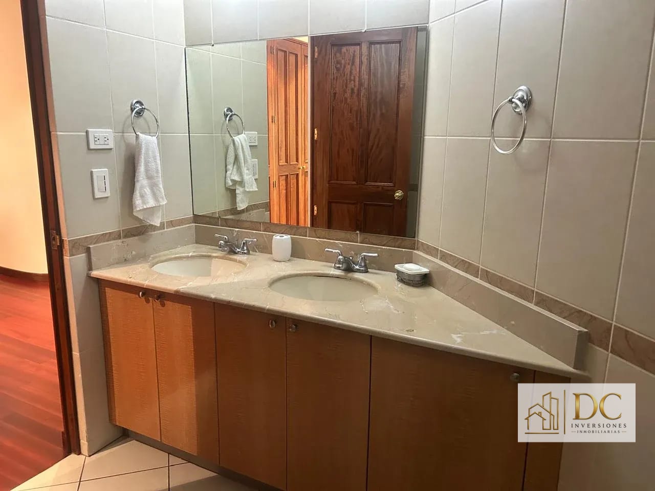 📍 Apartamento Amueblado en Renta – 2 Hab | Real de las Américas Z.14 — Apartamento en Alquiler en Real de Las Américas, Zona 14, Guatemala, Ciudad — foto 9 de 16
