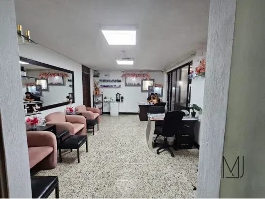 Casa en Alquiler para Oficina | Vista Hermosa II | Zona 15 | 2 niveles · 250 m² — Casa en Alquiler en Zona 15, Guatemala, Ciudad — foto 5 de 11