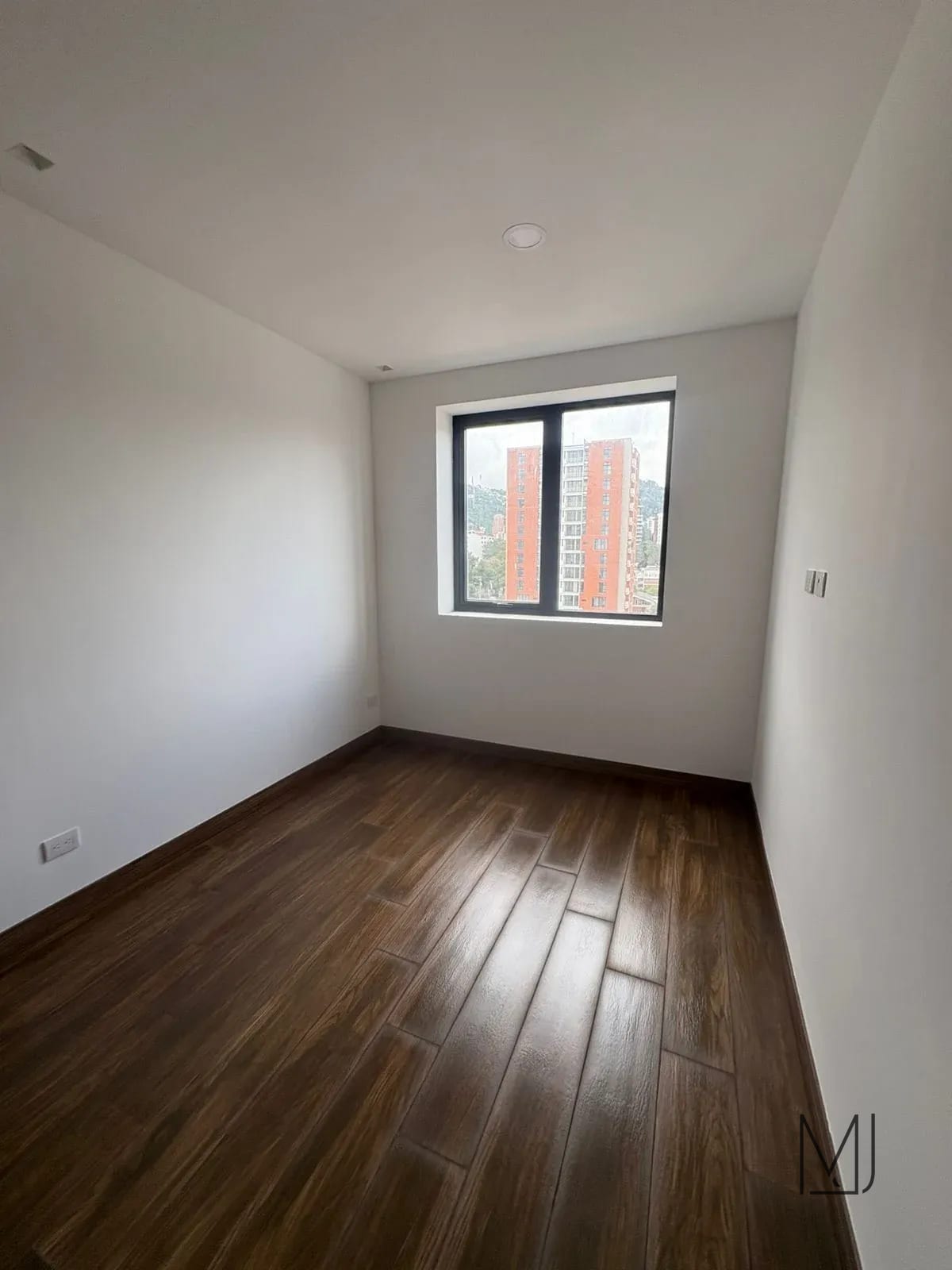 Apartamento en Alquiler | Vila Quince | Zona 15 VH2 | 2 habitaciones · 2 parqueos — Apartamento en Alquiler en Vila Quince, Zona 15, Guatemala, Ciudad — foto 7 de 15
