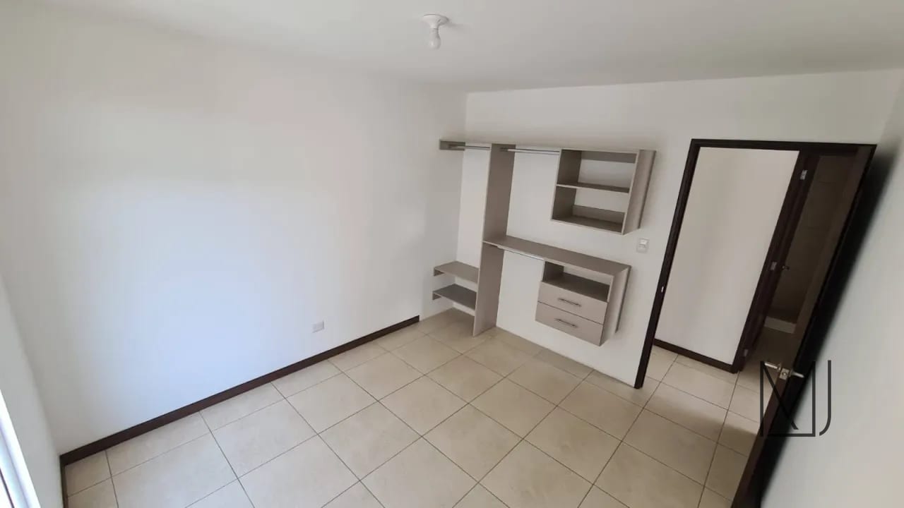 Apartamento en Alquiler | Pórtico | Zona 7 | 3 habitaciones · 2 parqueos — Apartamento en Alquiler en Zona 7, Guatemala, Ciudad — foto 7 de 7