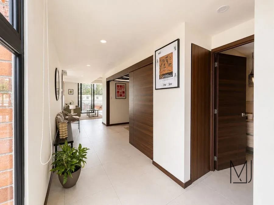 Apartamento en Alquiler | Mira | Zona 10 | Amueblado · 1 habitación — Apartamento en Alquiler en Mira, Zona 10, Guatemala, Ciudad — foto 3 de 8