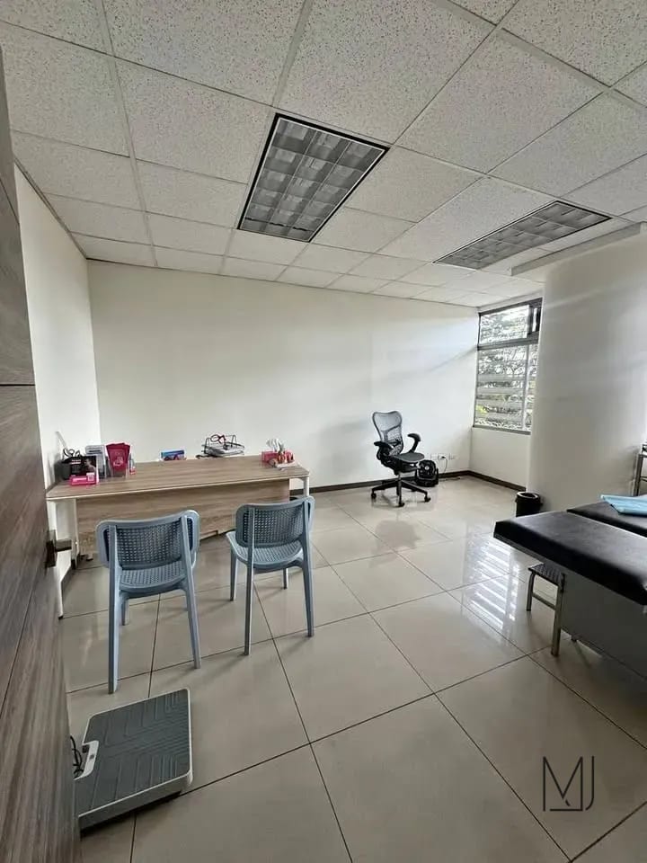 Clínica en Alquiler | Sixtino I | Zona 10 | 60 m2 · Tabicada — Clínica en Alquiler en Sixtino I, Zona 10, Guatemala, Ciudad — foto 7 de 8
