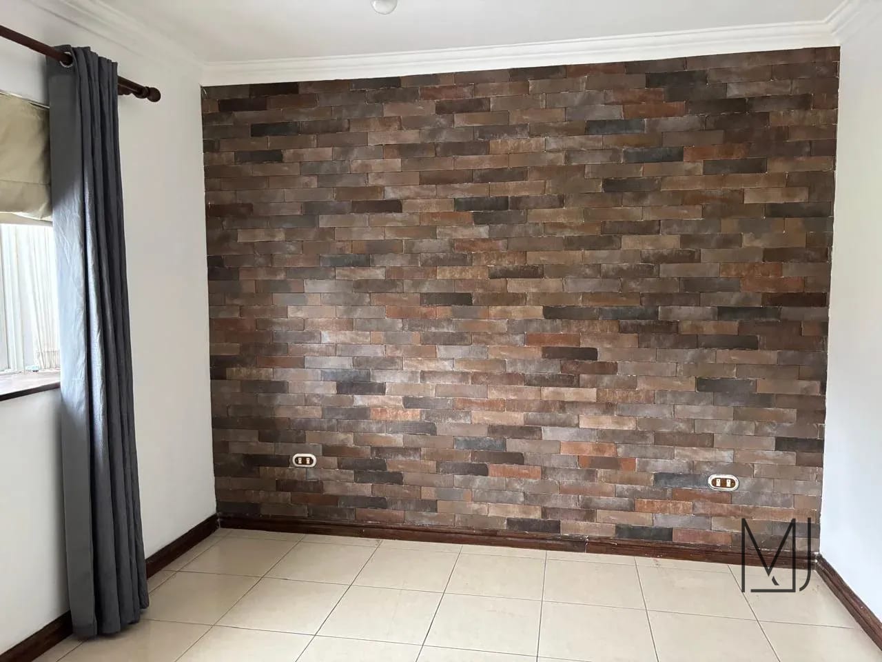 Casa en Alquiler | Villas del Pinar CAES | 4 Habitaciones · Pérgola y Horno de Leña | $1,395 — Casa en Alquiler en Villas del Pinar, Carretera a El Salvador, Guatemala, Ciudad — foto 7 de 17