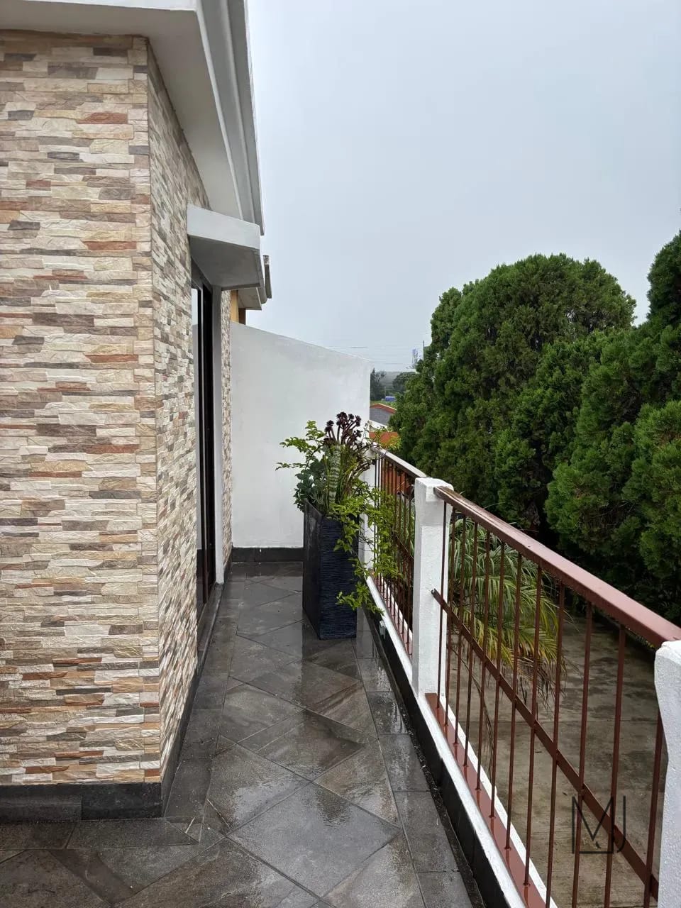 Casa en Alquiler | Villas del Pinar CAES | 4 Habitaciones · Pérgola y Horno de Leña | $1,395 — Casa en Alquiler en Villas del Pinar, Carretera a El Salvador, Guatemala, Ciudad — foto 15 de 17