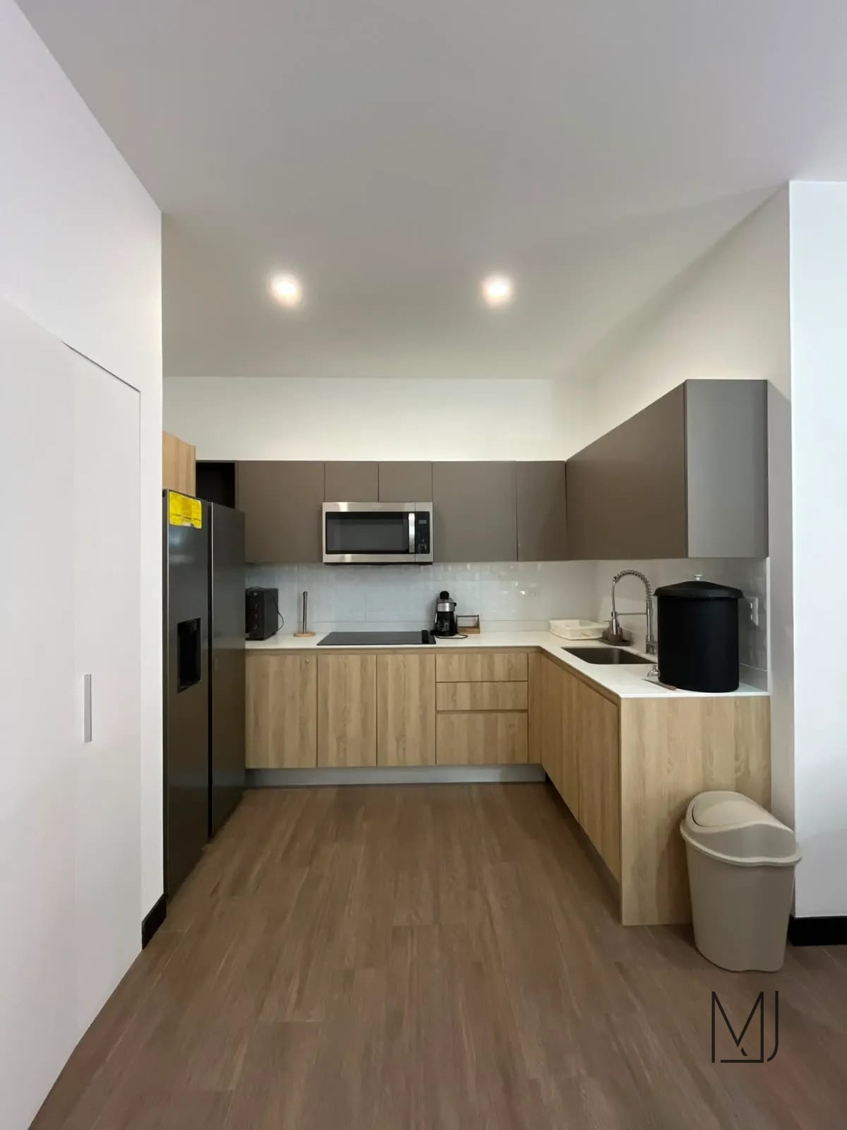 Apartamento Amueblado en Alquiler | Diagoseis | Zona 10 | Diagonal 6 · 1 habitación — Apartamento en Alquiler en Diagoseis, Zona 10, Guatemala, Ciudad — foto 6 de 17