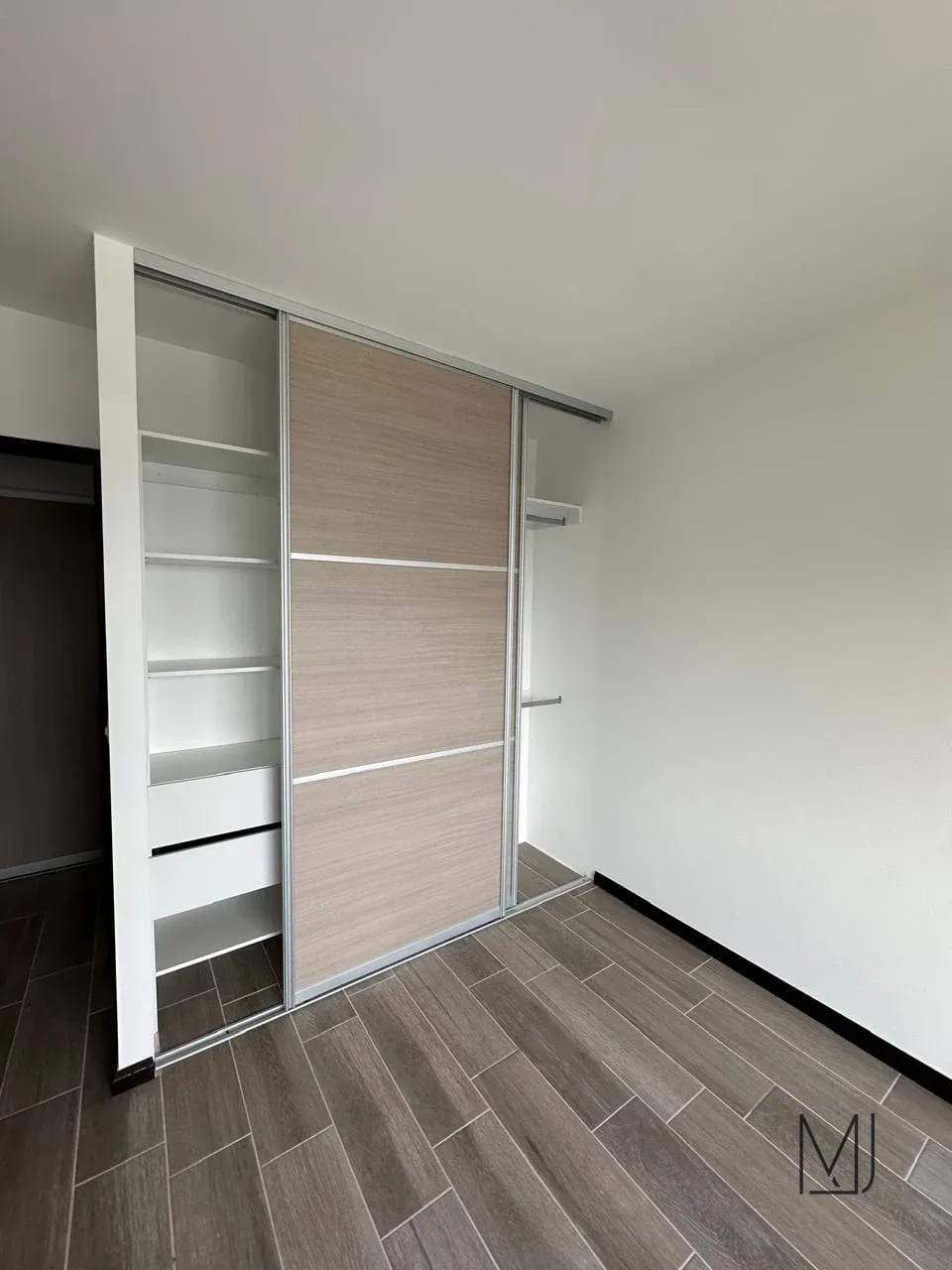 Apartamento en Alquiler | Edificio Seghería | Zona 14 | Espacioso · Amplias áreas verdes — Apartamento en Alquiler en Segheria, Zona 14, Guatemala, Ciudad — foto 8 de 16