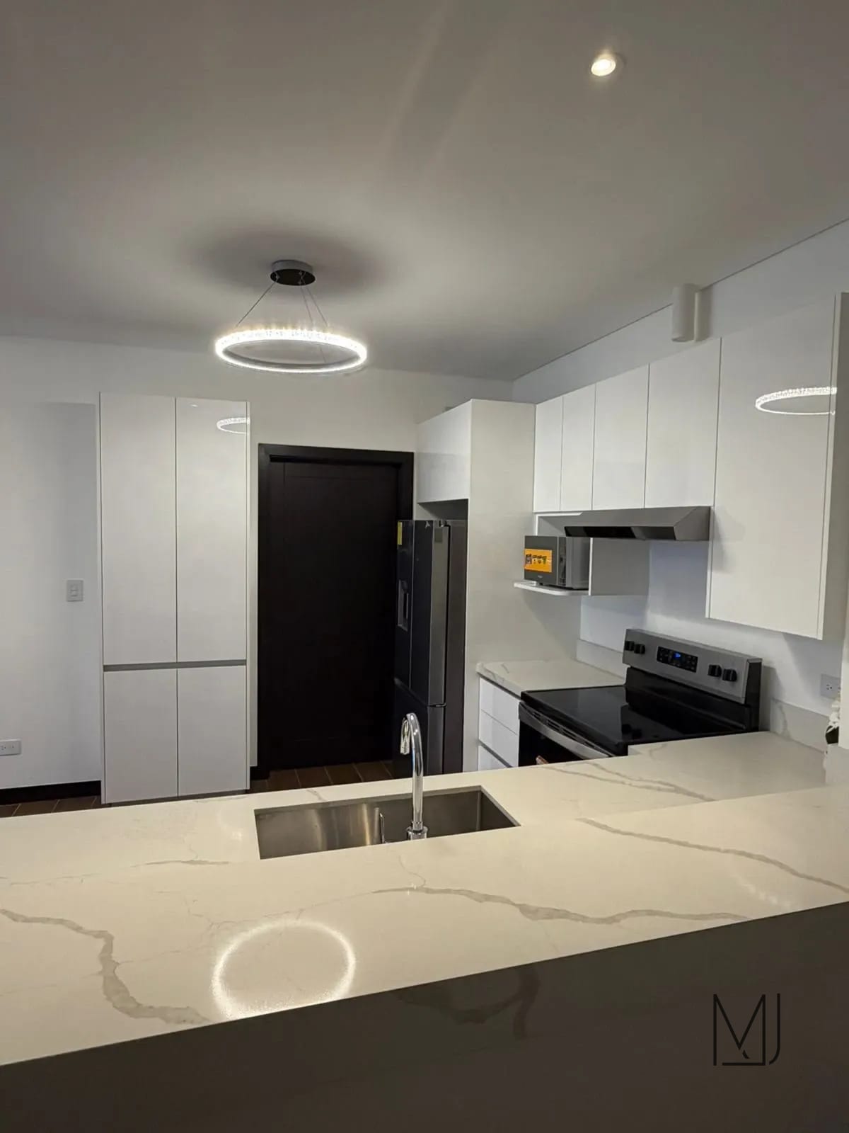 Apartamento en Alquiler Lirios de Cayalá 4 Zona 16 Para estrenar · 2 habitaciones — Apartamento en Alquiler en Ciudad Cayalá, Zona 16, Guatemala, Ciudad — foto 3 de 13