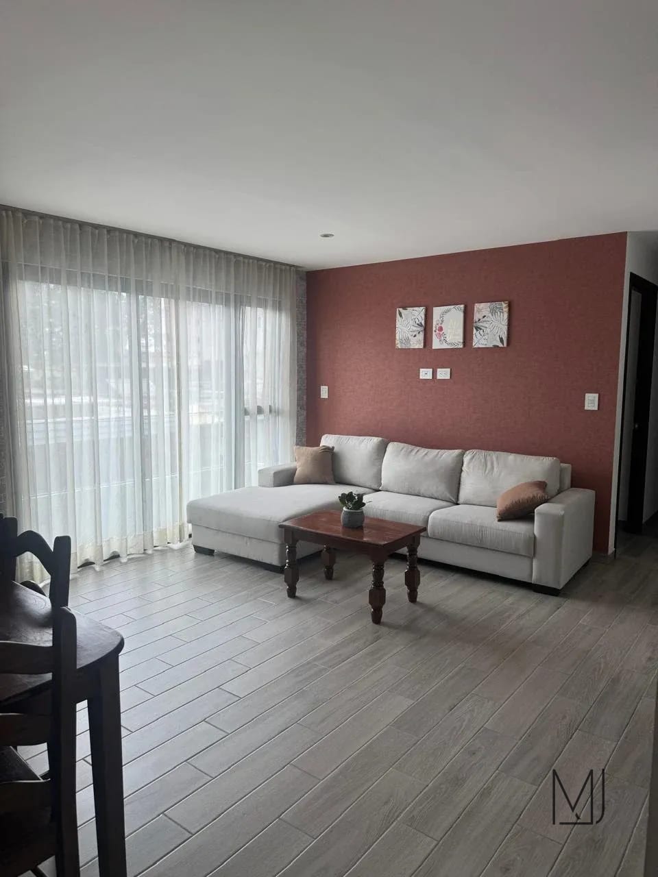 Apartamento Amueblado en Alquiler | Parque 10 | Zona 10 | 3 habitaciones · Listo para habitar — Apartamento en Alquiler en Parque 10, Zona 10, Guatemala, Ciudad — foto 1 de 11
