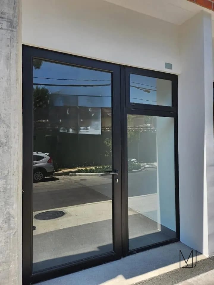 Local Comercial en Alquiler | Edificio Baldone | Zona 2 | Ideal para atención al público — Local en Alquiler en Baldone, Zona 2, Guatemala, Ciudad — foto 4 de 9