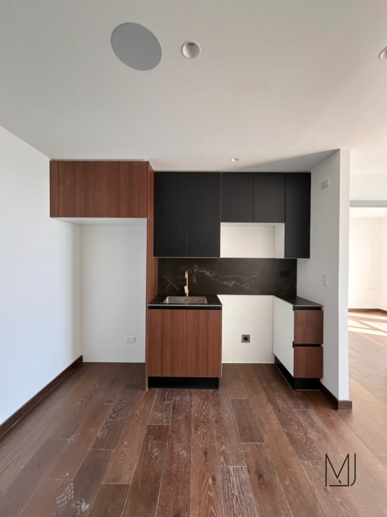 Apartamento en Venta | Atarah | Zona 10 | Para estrenar | Nivel Alto — Apartamento en Venta en Atarah, Zona 10, Guatemala, Ciudad — foto 5 de 12