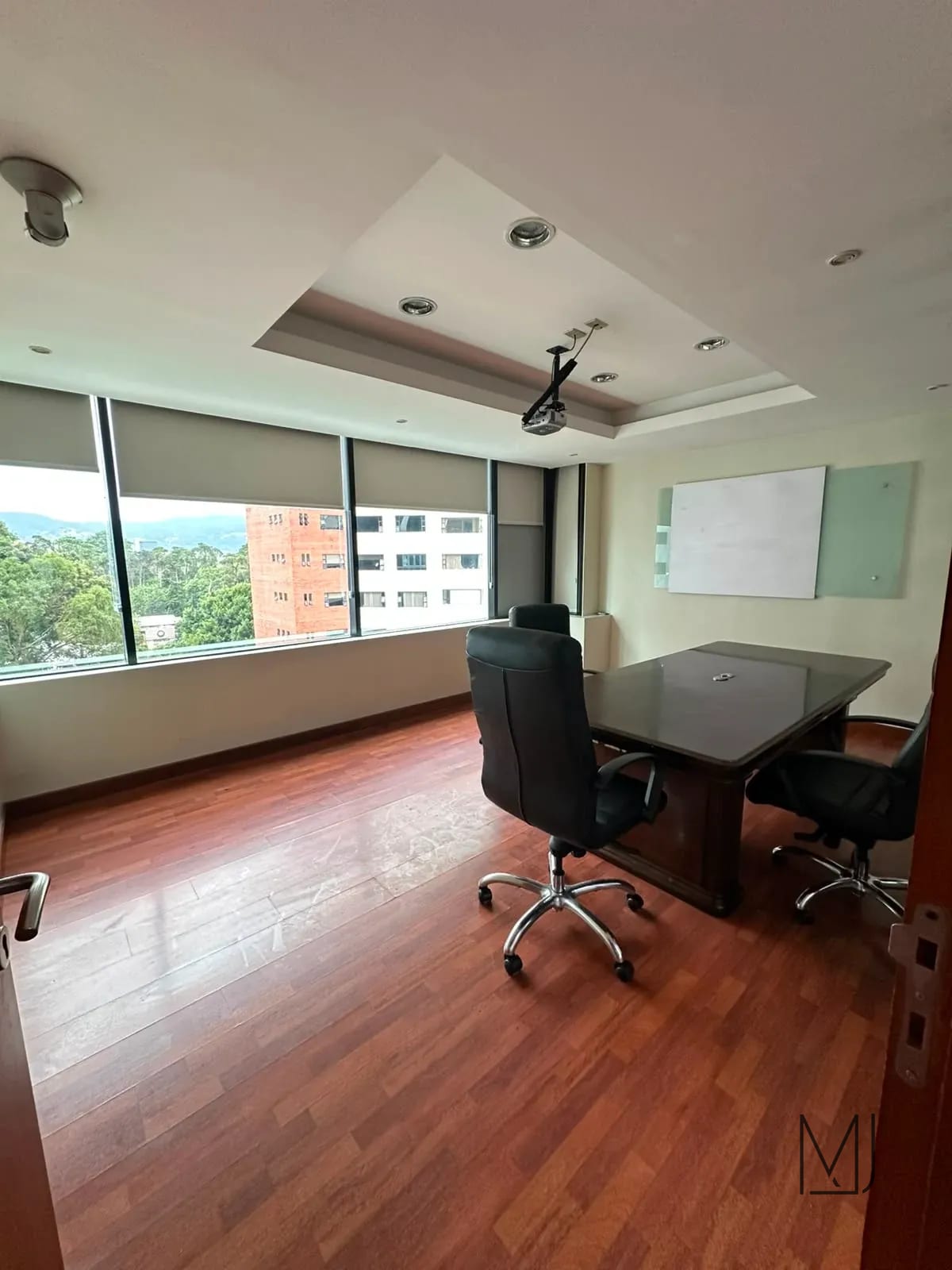 Oficina en Alquiler | Europlaza Torre 4 | Zona 14 | 165 m² — Oficina en Alquiler en Europlaza, Zona 14, Guatemala, Ciudad — foto 9 de 11