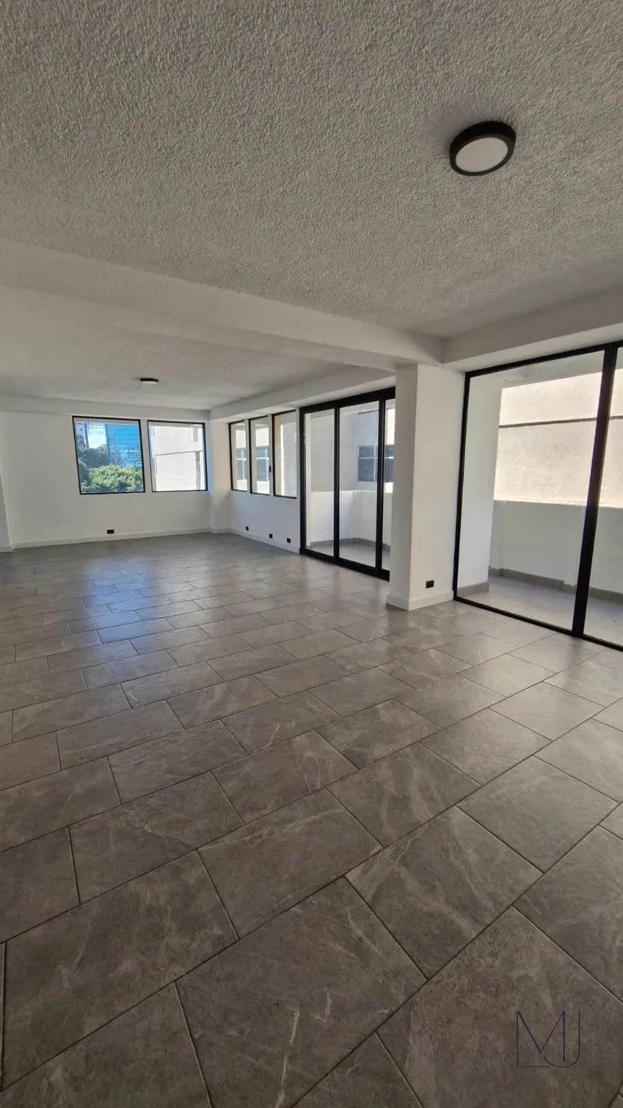 Penthouse en Renta | Zona 10 | 250 m² | 2 Niveles — Apartamento en Alquiler en Zona 10, Guatemala, Ciudad — foto 5 de 17