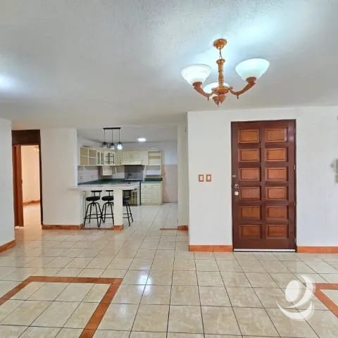 Casa en Renta Condominio sobre Bulevar San Cristóbal — Casa en Alquiler en Zona 8 Mixco, Guatemala, Ciudad — foto 4 de 16