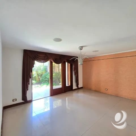 Casa en Venta Las Orquídeas, San Cristóbal por Walmart — Casa en Venta en Zona 8 Mixco, Guatemala, Ciudad — foto 7 de 17
