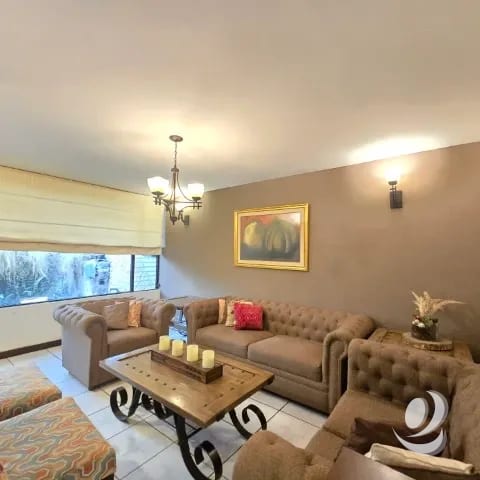 Casa en Venta Las Hojarascas Zona 1 de Mixco, Guatemala — Casa en Venta en Zona 1 Mixco, Guatemala, Ciudad — foto 4 de 16