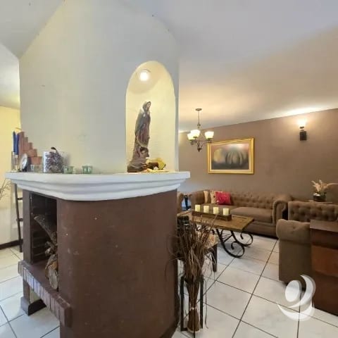 Casa en Venta Las Hojarascas Zona 1 de Mixco, Guatemala — Casa en Venta en Zona 1 Mixco, Guatemala, Ciudad — foto 6 de 16