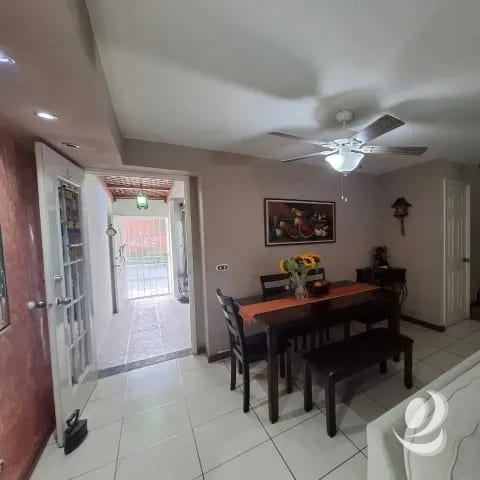 Casa en Venta Jardines de Verona Villa Nueva — Casa en Venta en Villa Nueva, Guatemala, Ciudad — foto 3 de 16