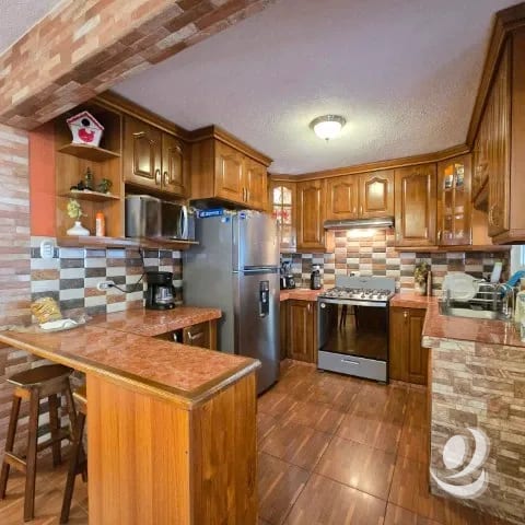 Casa en Venta Bulevar San Cristóbal adentro de Garita — Casa en Venta en Zona 8 Mixco, Guatemala, Ciudad — foto 8 de 17