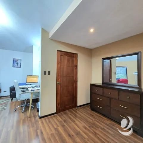 Casa en Venta en Condominio sobre Bulevar San Cristobal — Casa en Venta en Zona 8 Mixco, Guatemala, Ciudad — foto 14 de 15