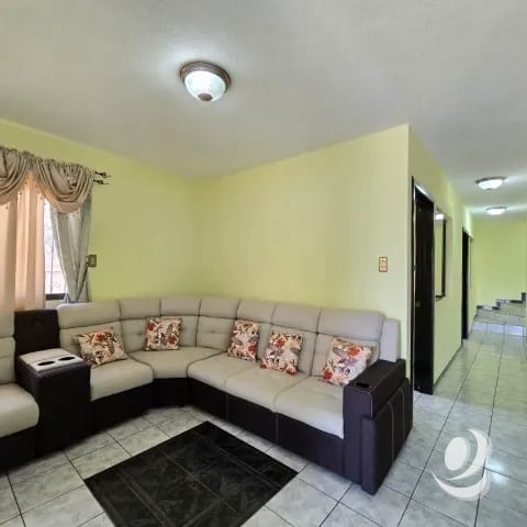 Casa en Venta en Altos de Barcenas Villa Nueva — Casa en Venta en Villa Nueva, Guatemala, Ciudad — foto 8 de 15