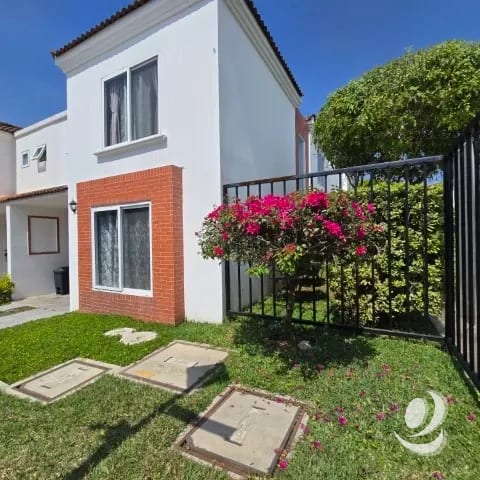 Casa en Venta Hacienda de Las Flores, Villa Nueva — Casa en Venta en Villa Nueva, Guatemala, Ciudad — foto 1 de 17