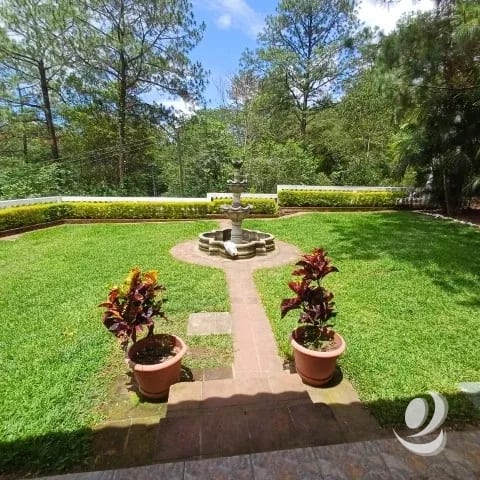 Casa en Venta Hacienda las Flores San Juan Sacatepéquez — Casa en Venta en San Juan Sacatepéquez, Sacatepéquez — foto 4 de 17