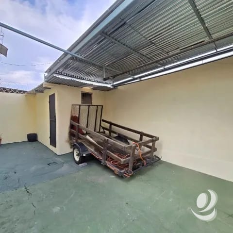 Casa en Venta San Cristóbal con Dos Locales Comerciales — Casa en Venta en Zona 8 Mixco, Guatemala, Ciudad — foto 3 de 17