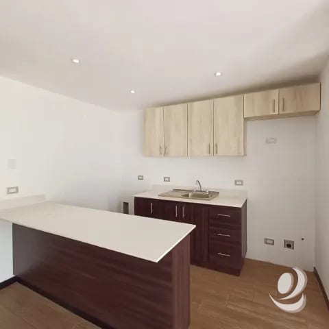 Casa Nueva en Venta Hacienda Real Zona 16 Guatemala — Casa en Venta en Zona 16, Guatemala, Ciudad — foto 3 de 17