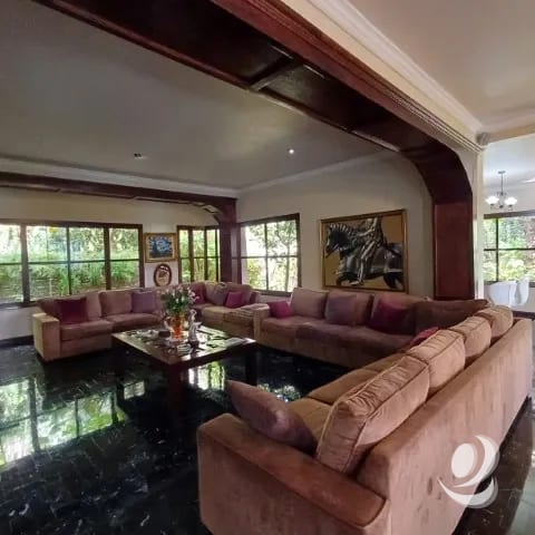Casa en venta en El Encinal Zona 7 Mixco Guatemala — Casa en Venta en Zona 7 Mixco, Guatemala, Ciudad — foto 6 de 17
