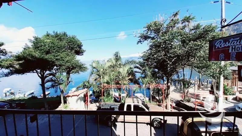 Hotel Boutique en Venta en Orilla de Playa Lago Atitlán — Edificio en Venta en San Antonio Palopó, Sololá — foto 9 de 17