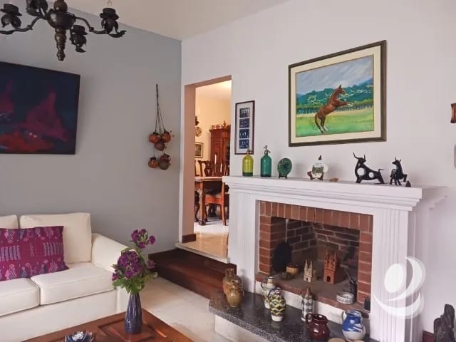 Casa y Apartamento en Venta Colonia Cotió Zona 2 Mixco — Casa en Venta en Zona 2 Mixco, Guatemala, Ciudad — foto 2 de 17